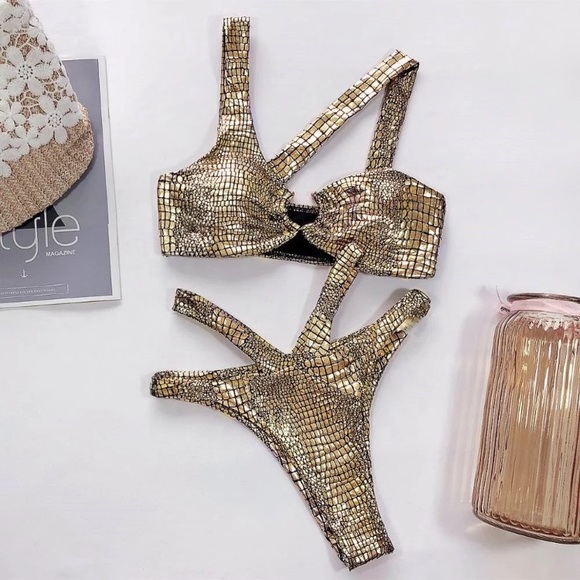 (Last 1) Sexy snake print two piece cut out bikini - Picture 4 of 7